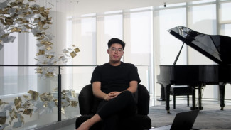 Kutukan Menjadi Kaya di Usia Muda: Kisah Timothy Ronald