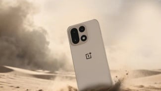 OnePlus 15 Tampil Elegan dengan Warna Baru Sand Storm: Desain Premium, Baterai 7.300mAh, dan Peluncuran Global November