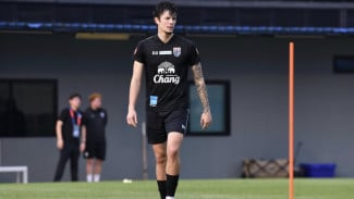Mantan bintang Chelsea Memilih Bermain Untuk Thailand Ketimbang Inggris