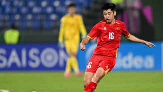 Nguyen Nhat Minh: Performa Nilai 10 Lawan UAE dan Bek Tengah Terbaik U23 Vietnam Saat Ini