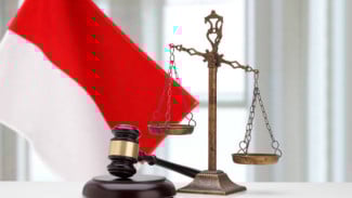 Transformasi Konstitusi dan Pergeseran Kekuasaan Negara