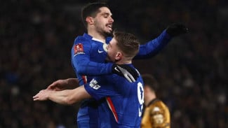 Chelsea: Menang Besar, Kritik Tetap Mengejar