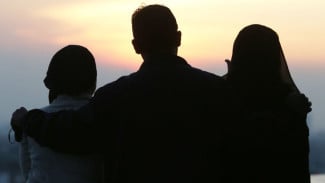 Poligami dalam Perspektif Syariat dan Hukum Nasional: Antara Keadilan, Syarat, dan Realitas Sosial