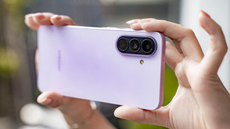 Samsung Dikabarkan Kembangkan Pendinginan Cairan Aktif untuk Ponsel Galaxy, Siap Tingkatkan Performa AI dan Gaming?