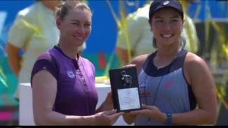 Aldila Sutjiadi dan Vera Zvonareva Menang di Final Bad Homburg, Petenis Indonesia Pertama Juara WTA 500