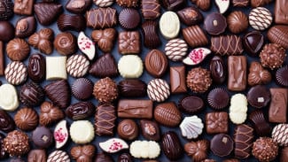 Bolehkah Anda Mengonsumsi Cokelat Jika Menderita Asam Lambung Naik (Refluks Asam)?