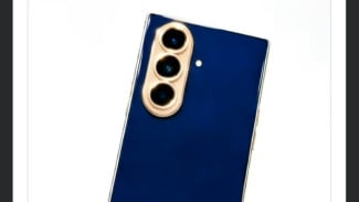 Samsung W27 Bocor dengan Desain Biru Royal dan Aksen Emas, Intip Jadwal Rilisnya