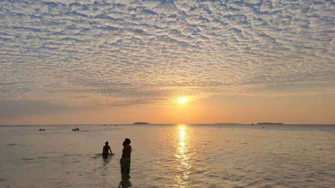 Pantai Sunset Karimunjawa