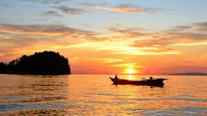 Sunset di Pulau Pangempa