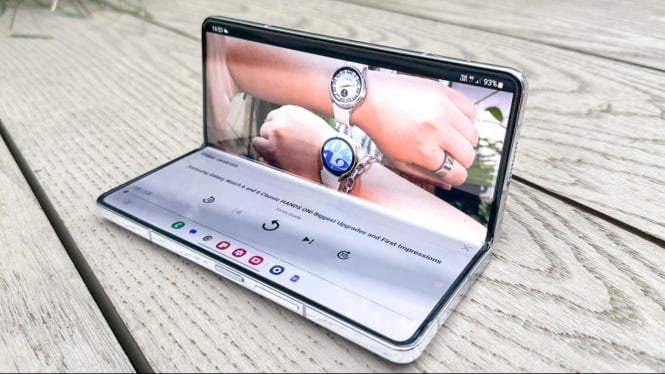 Samsung Galaxy Z Fold 6