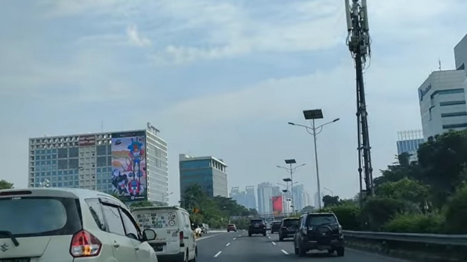 Mobil Mogok di Jalan Tol