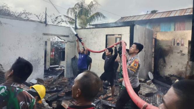 Tiga Rumah Warga Hangus Terbakar di Timbo-Timbo