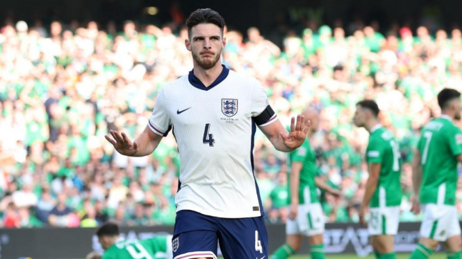 Rice mencetak gol pembuka untuk Three Lions lebih awal.