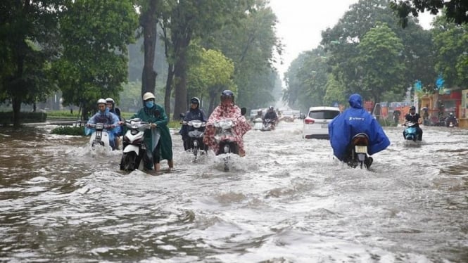 Bagian Sepeda Motor yang Perlu Dicek Setelah Melewati Kawasan Banjir