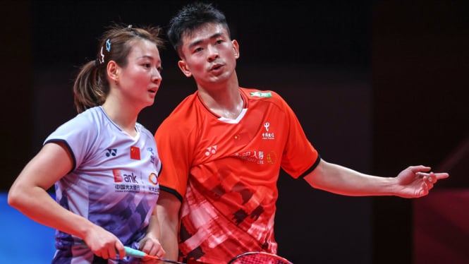 Huang Yaqiong dan Zheng Siwei