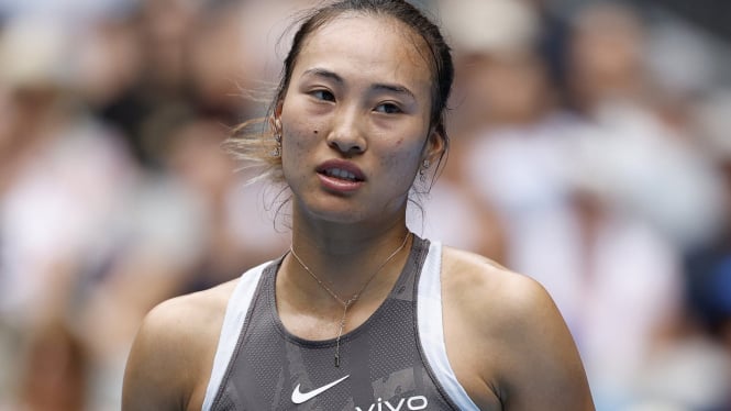 Zheng Qinwen tersingkir di babak kedua Australian Open 2025