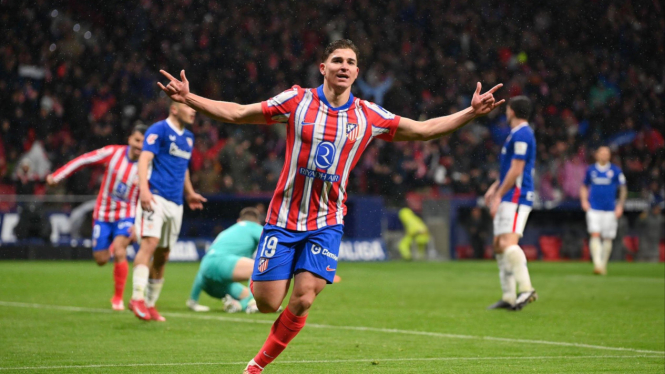 Selebrasi gol Julian Alvarez