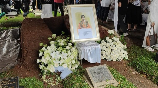 lokasi pemakaman Titiek Puspa di TPU Tanah Kusir