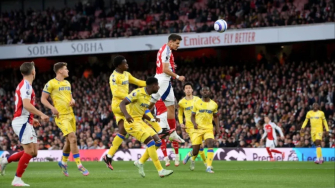 Arsenal vs Crystal