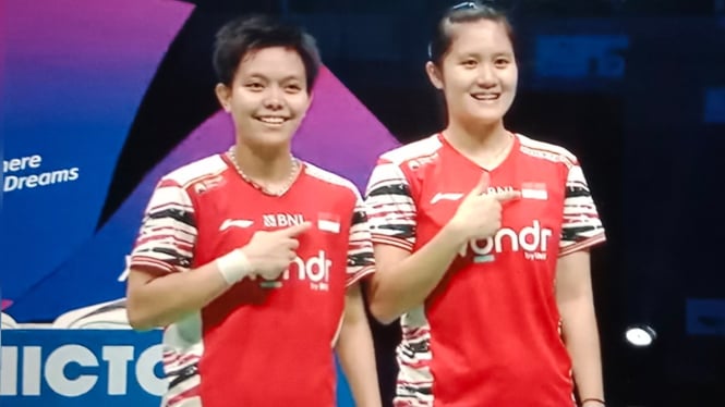 Siti Fadia Ramadhanti dan Lanny Tria Mayasari