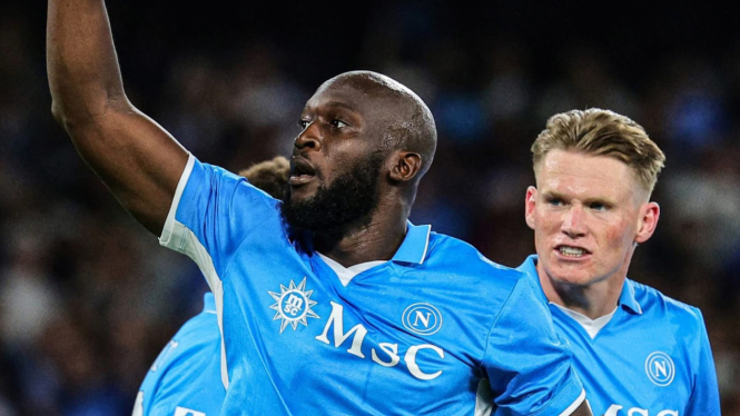 Romelu Lukaku dan Scott McTominay - Napoli