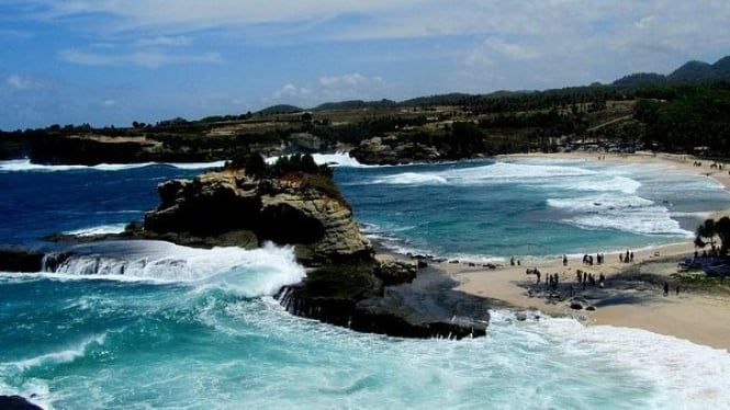 Pantai Klanyar