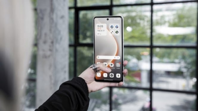 Tecno Pova 7