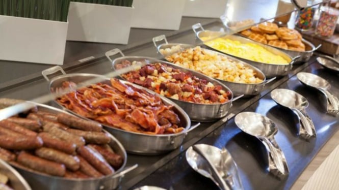 menu buffet sarapan di hotel