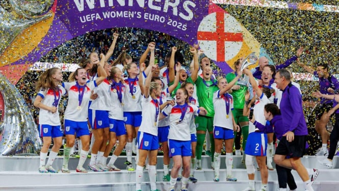 Inggris berhasil mempertahankan kejuaraan Euro Wanita