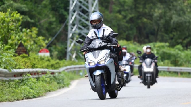 Yamaha NVX