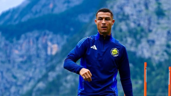 Cristiano Ronaldo, stiker Al Nassr klub Arab Saudi.