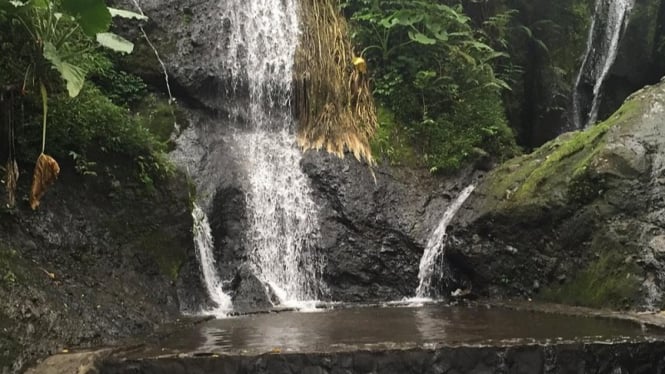 Air terjun roro kuning