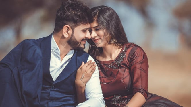 Ilustrasi pasangan romantis