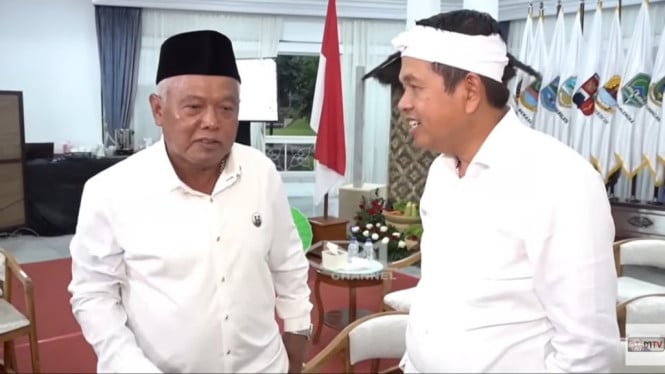Yai Mim dari Jatim Bertemu Kang Dedi Mulyadi