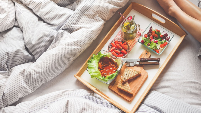 5 Superfood yang Membantu Tidur menjadi Lebih Nyenyak dan Berkualitas