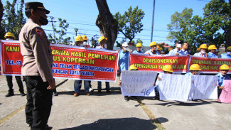 Ratusan Anggota Koperbam Teluk Bayur Tuntut Ketua Diberhentikan