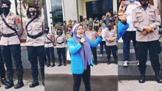 Janggal, Ada Apa di Balik Penahanan Mahasiswi di Pasaman? 