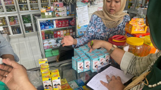 Polda Sumbar Minta Seluruh Apotek Stop Jual Obat Sirup