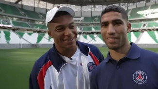 Bromance Mbappe Dan Hakimi Usai Laga Prancis Vs Maroko