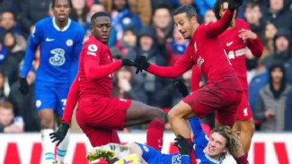 Imbang, Liverpool dan Chelsea Tertahan di Papan Tengah