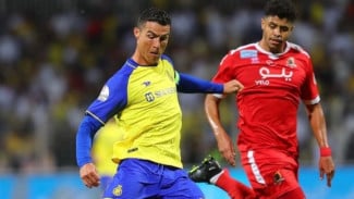 Cristiano Ronaldo cetak 4 Gol saat Al Nassr Hancurkan Al Wahda di Liga Arab Saudi