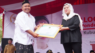 Momen Pengasuh Pondok Pesantren Minta Dibangunkan Rusunawa ke Puan Maharani