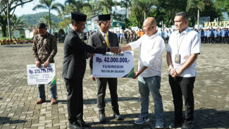 Pemkab Solsel Diganjar Penghargaan Oleh BPJS Kesehatan 
