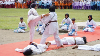 Bupati Khairunas Minta Siswa Bangkitkan Semangat Dan Sportivitas Melalui O2SN