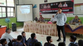 Polres Pasaman Barat Ajak Siswa Bersatu Lawan Bahaya Narkoba