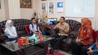 Dua Pelajar SMPN 1 Padang Wakili Sumbar di Ajang Olimpiade Matematika Nasional
