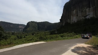 Pesona Alam Minangkabau: Lembah Hijau, Danau Memukau, dan Budaya yang Megah