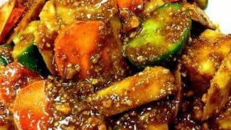 Rujak: Segarnya Olahan Buah Pilihan dalam Setiap Gigitan