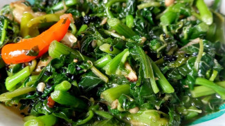 Rahasia di Balik Kelezatan Tumis Daun Genjer Yang Sederhana