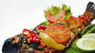 Sensasi Rasa dari Pesisir: Menikmati Ikan Sabam Bakar Khas Pariaman
